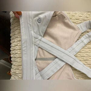 Lululemon light grey Cross Back Sports Bra size 6